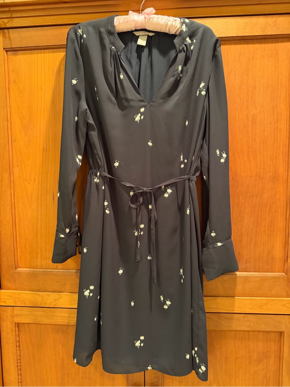 Women's Charcoal Floral Tie-Waist Dress